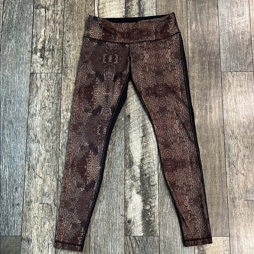 Lululemon Wonder Under 3D Golden goddess Luon leggings